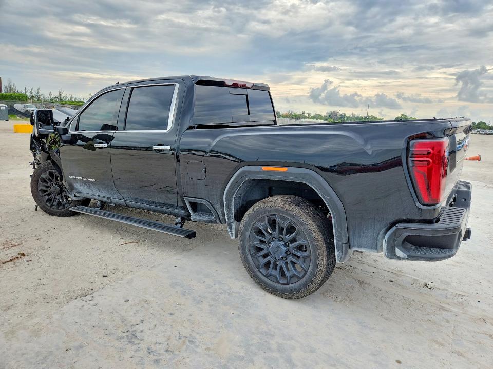 Photo 2 from auction – 2025 GMC SIERRA with VIN 1GT4UREY0SF323151