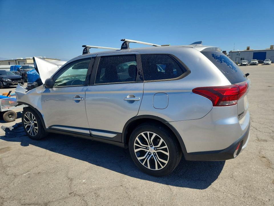 Photo 2 from auction – 2018 MITSUBISHI OUTLANDER with VIN JA4AD2A38JJ004512
