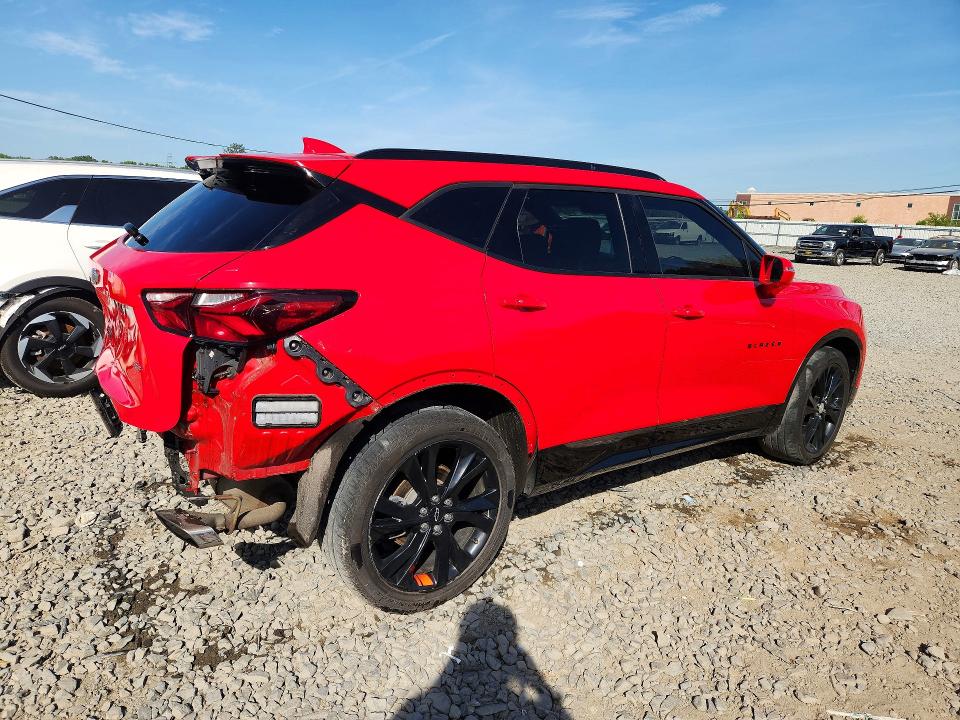 Photo 3 from auction – 2019 CHEVROLET BLAZER with VIN 3GNKBERS8KS648984