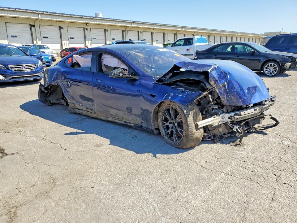 Photo 4 from auction – 2022 TESLA MODEL S with VIN 5YJSA1E62NF485811