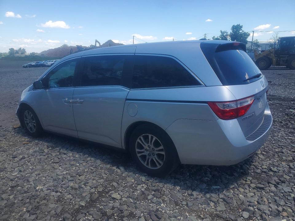 Photo 2 from auction – 2012 HONDA ODYSSEY with VIN 5FNRL5H68CB035153