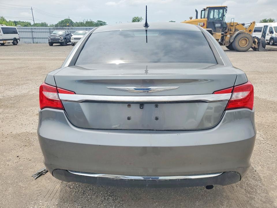 Photo 6 from auction – 2013 CHRYSLER 200 with VIN 1C3CCBAB5DN634322