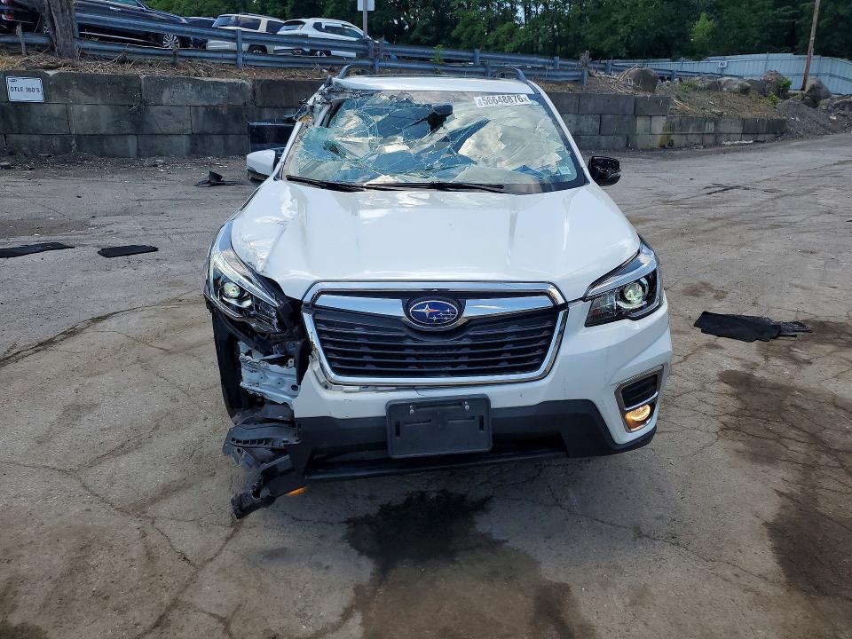 Photo 5 from auction – 2019 SUBARU FORESTER with VIN JF2SKASC2KH523879