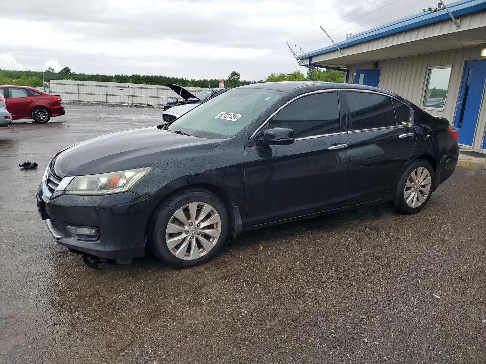 HONDA ACCORD 2014 with VIN 1HGCR2F81EA250071 - Photo from auction