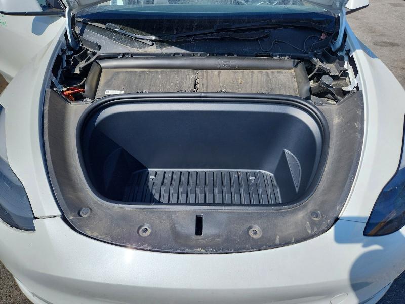 Photo 11 from auction – 2023 TESLA MODEL Y with VIN 7SAYGDEE6PF958035