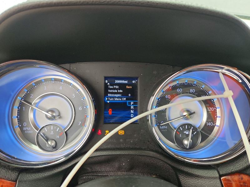 Photo 9 from auction – 2014 CHRYSLER 300 with VIN 2C3CCAAG4EH273147