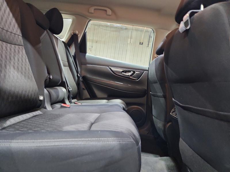 Photo 11 from auction – 2018 NISSAN ROGUE with VIN KNMAT2MV6JP565620