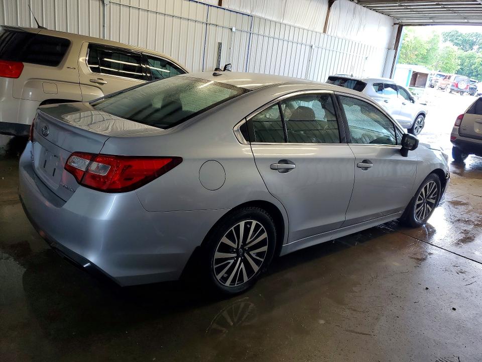 Photo 3 from auction – 2019 SUBARU LEGACY with VIN 4S3BNAB60K3011776