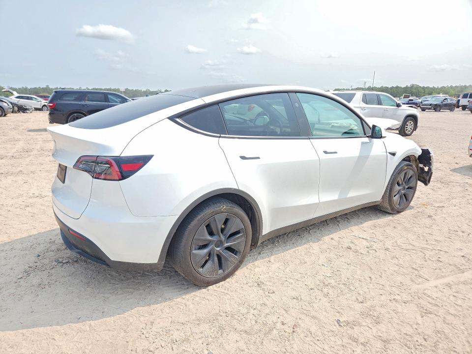 Photo 3 from auction – 2025 TESLA MODEL Y with VIN 7SAYGDED2SA351935