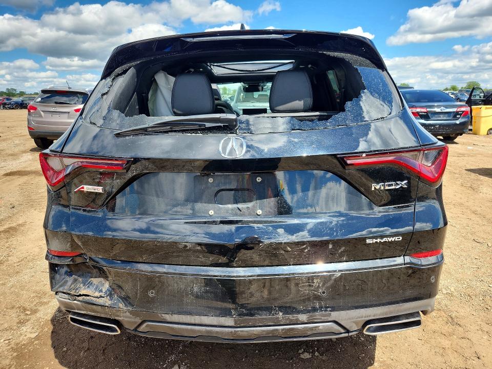 Photo 6 from auction – 2022 ACURA MDX with VIN 5J8YE1H01NL035913
