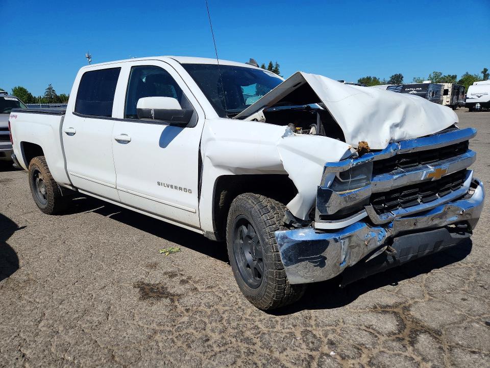 Photo 4 from auction – 2017 CHEVROLET SILVERADO with VIN 3GCUKRER7HG436729