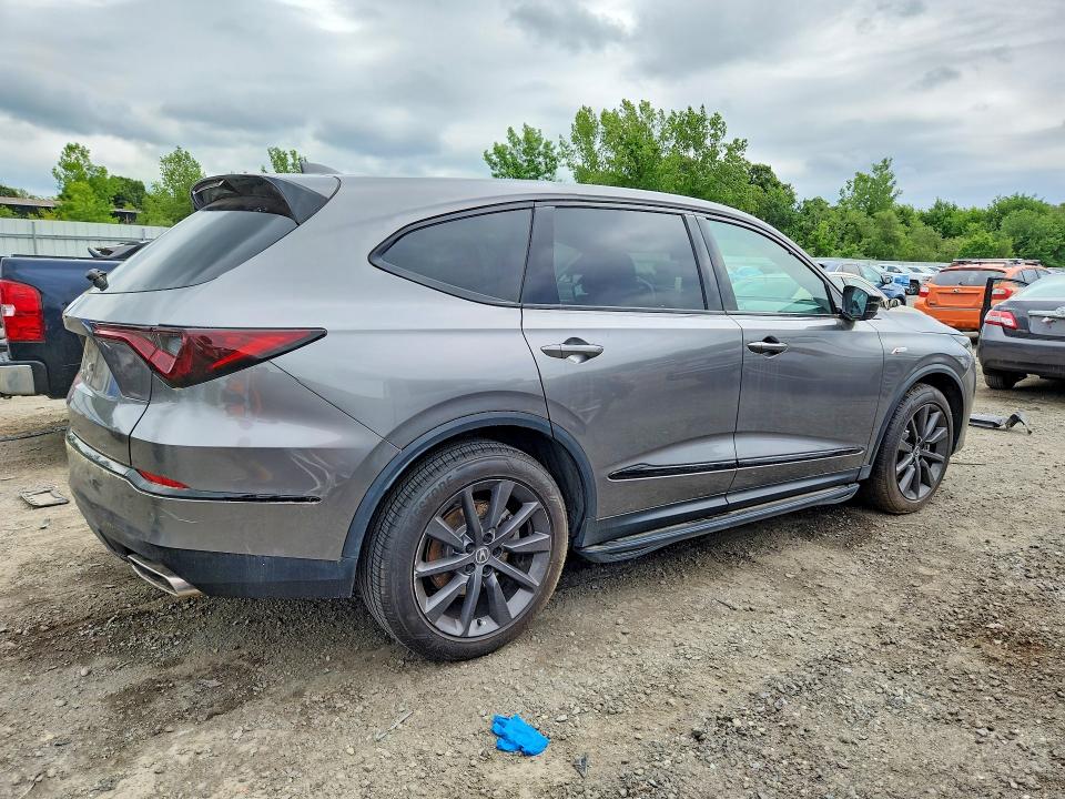 Photo 3 from auction – 2025 ACURA MDX with VIN 5J8YE1H01SL000459