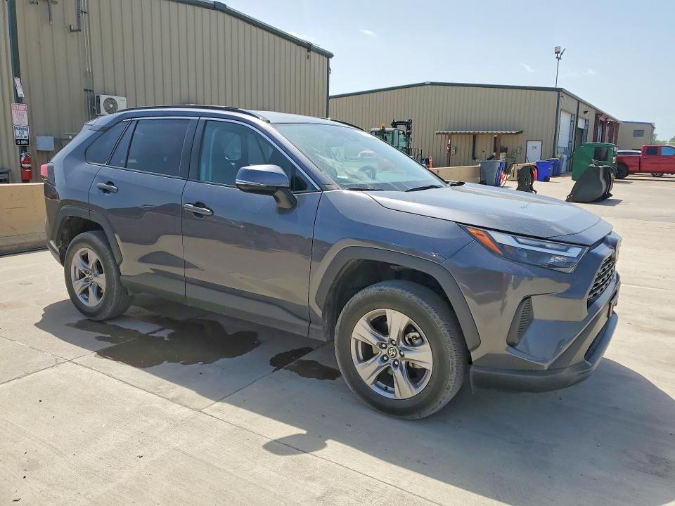 Photo 4 from auction – 2024 TOYOTA RAV4 with VIN 2T3P1RFV2RC425507