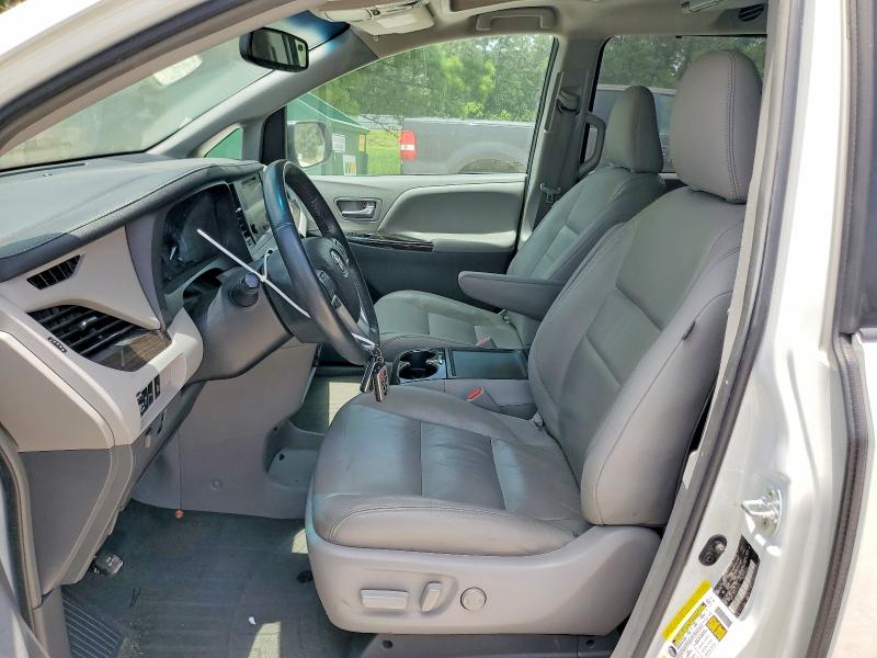 Photo 7 from auction – 2016 TOYOTA SIENNA with VIN 5TDYK3DC5GS762623