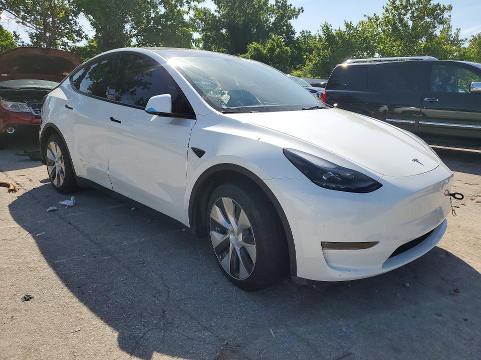 Photo 4 from auction – 2023 TESLA MODEL Y with VIN 7SAYGDEE4PF786989