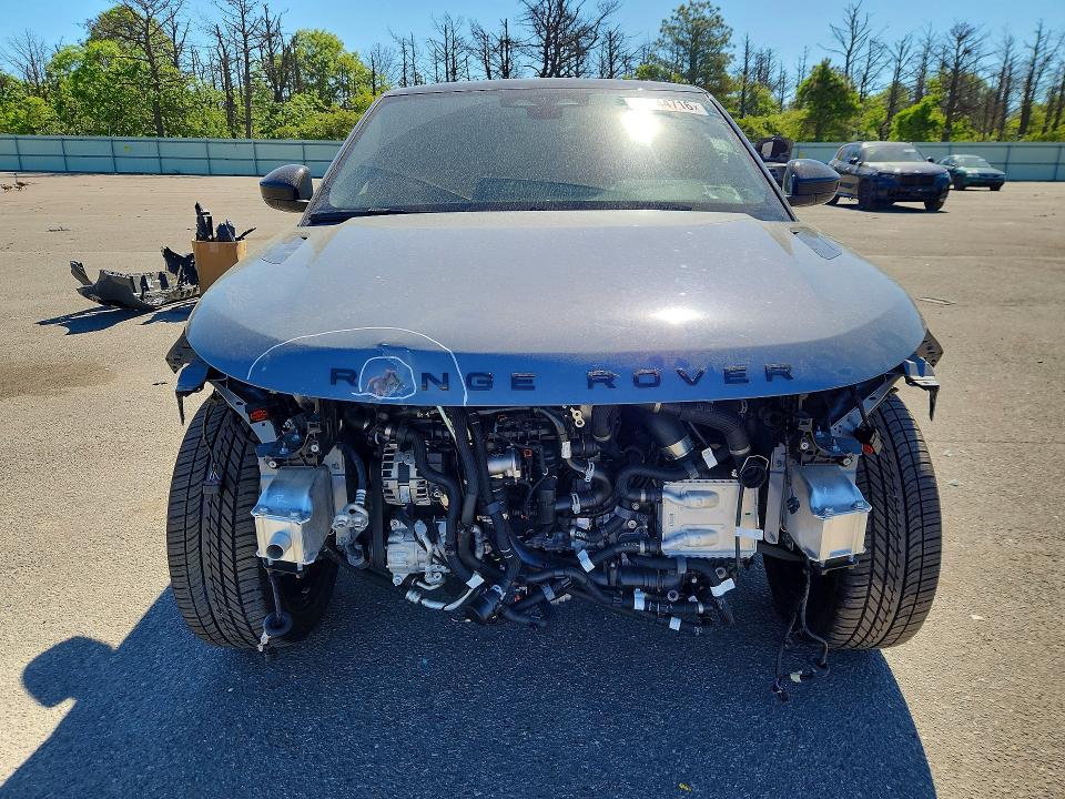 Photo 5 from auction – 2023 LAND ROVER RANGE ROVER EVOQUE with VIN SALZL2FX7PH223963