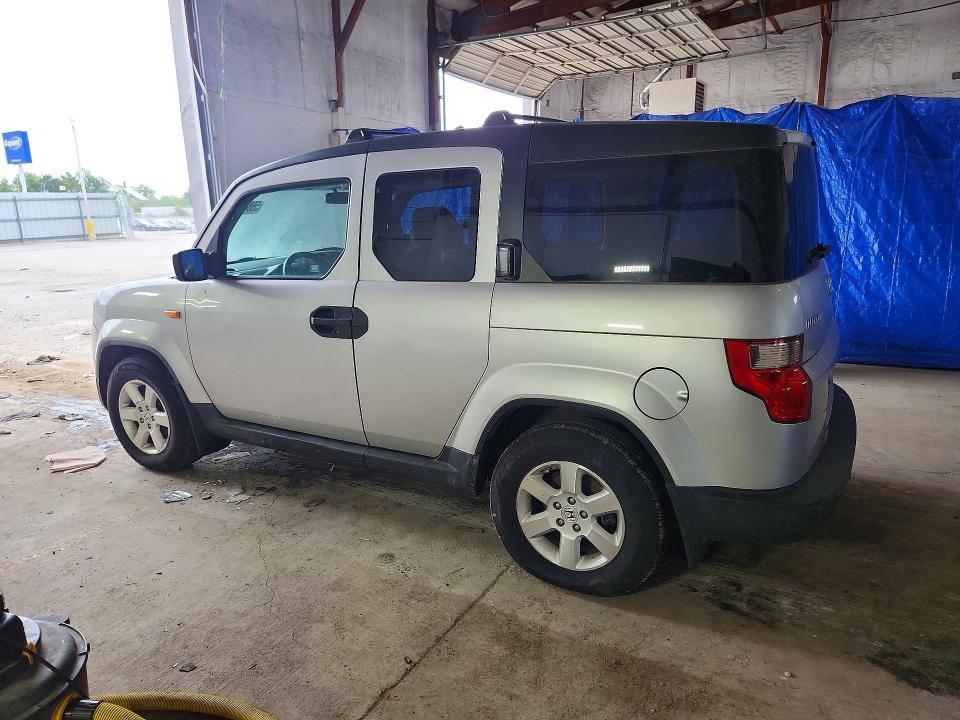 صورة رقم 2 من المزاد - 2011 HONDA ELEMENT مع VIN 5J6YH1H7XBL003891