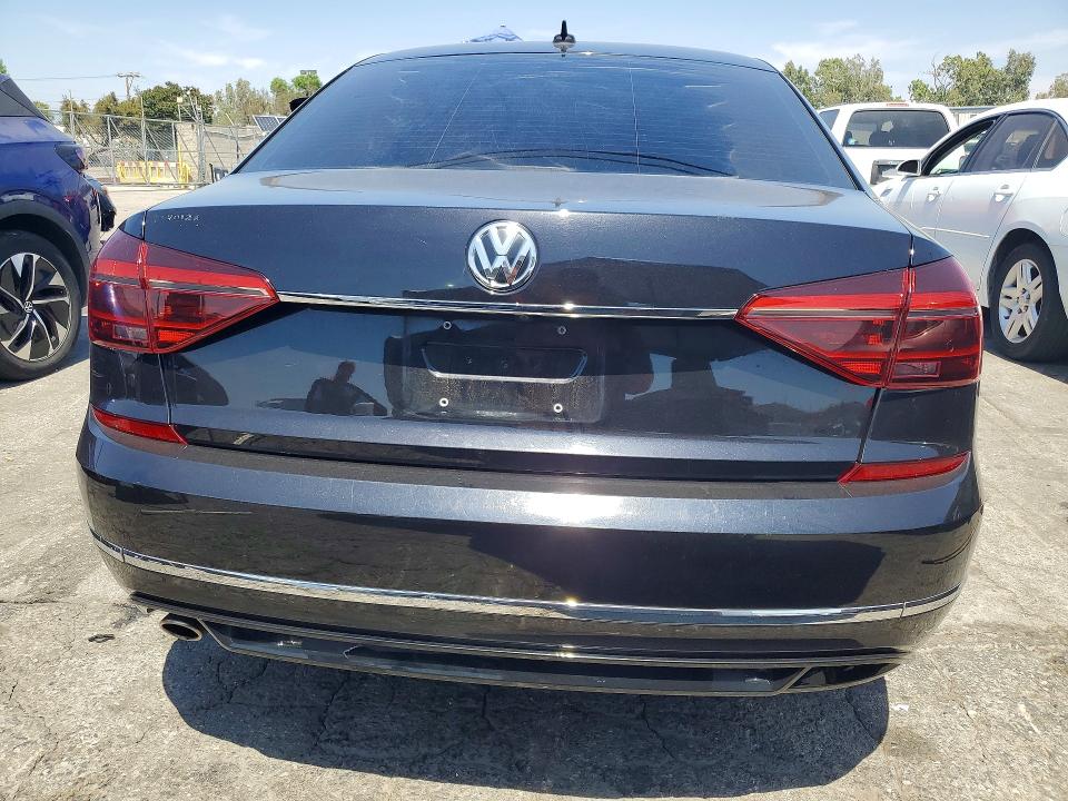 Photo 6 from auction – 2017 VOLKSWAGEN PASSAT with VIN 1VWDT7A30HC035591