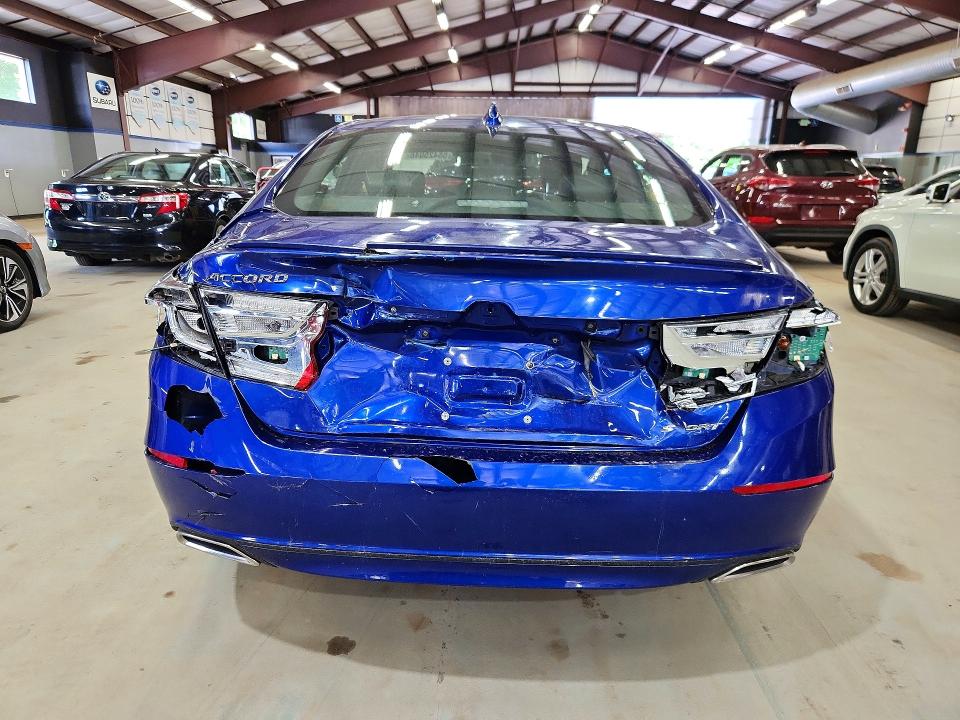 Photo 6 from auction – 2018 HONDA ACCORD with VIN 1HGCV1F33JA139705