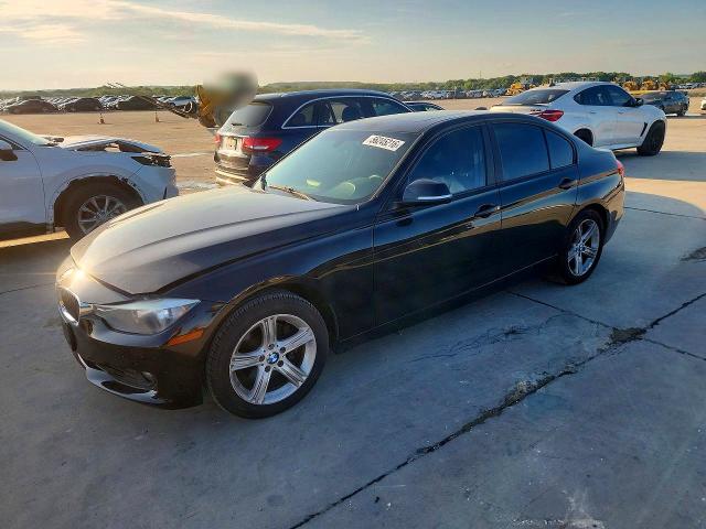 BMW 328 2013 with VIN WBA3B5C58DF597992 - Photo from auction