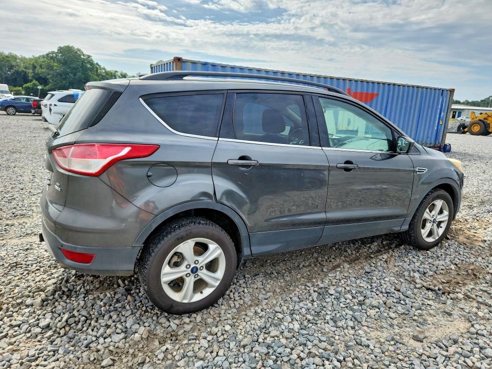 Photo 3 from auction – 2016 FORD ESCAPE with VIN 1FMCU9G91GUC19302