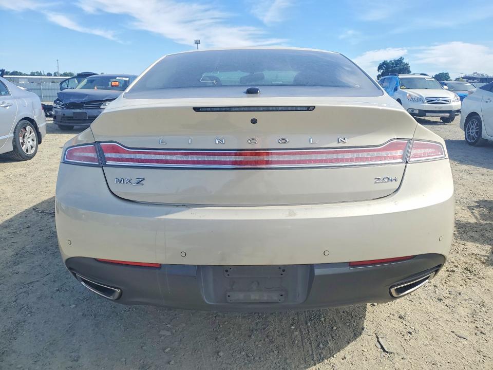 Photo 6 from auction – 2016 LINCOLN MKZ with VIN 3LN6L2LU7GR632513