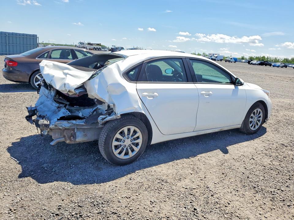 Photo 3 from auction – 2021 KIA FORTE with VIN 3KPF24AD5ME283277