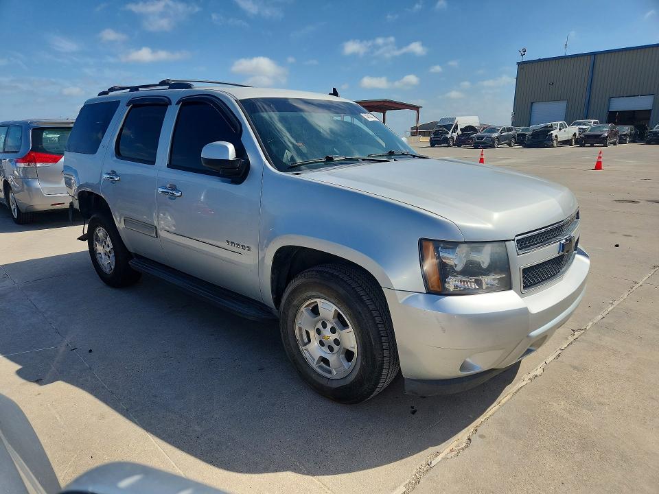 صورة رقم 4 من المزاد - 2013 CHEVROLET TAHOE مع VIN 1GNSKBE01DR253182