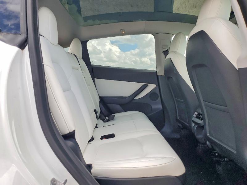 Photo 11 from auction – 2021 TESLA MODEL Y with VIN 5YJYGAEE7MF151580