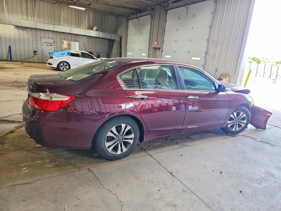 Photo 3 from auction – 2013 HONDA ACCORD with VIN 1HGCR2F37DA142007