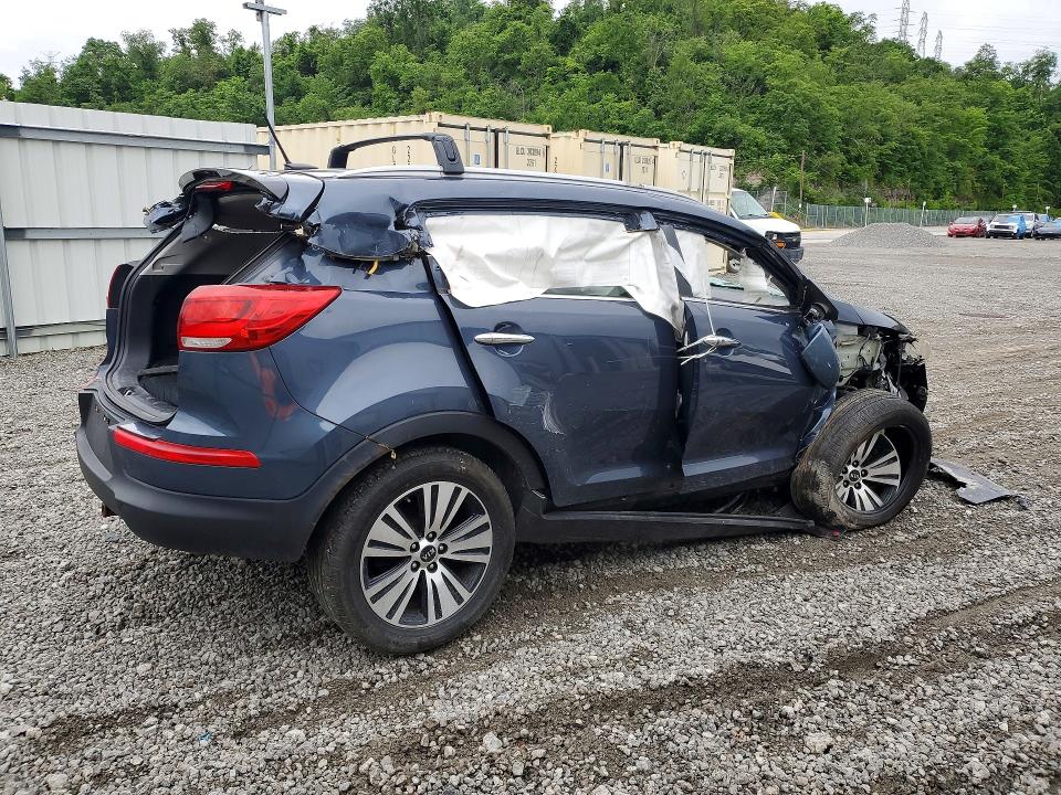 Photo 3 from auction – 2016 KIA SPORTAGE with VIN KNDPCCAC7G7825163