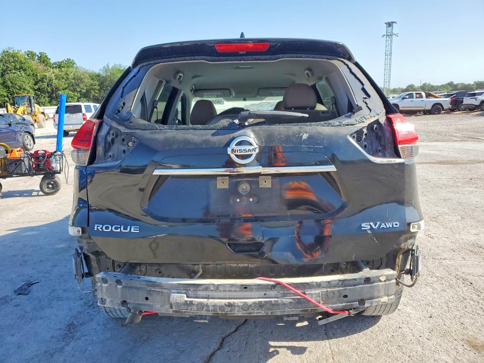 Photo 6 from auction – 2017 NISSAN ROGUE with VIN KNMAT2MV7HP584333