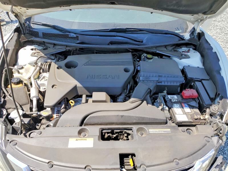 Photo 11 from auction – 2016 NISSAN ALTIMA with VIN 1N4AL3AP0GC212713