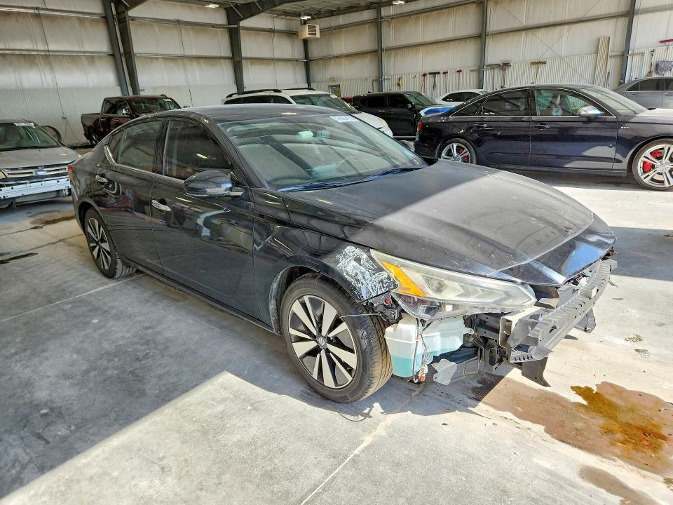 Photo 4 from auction – 2019 NISSAN ALTIMA with VIN 1N4BL4EV6KC158801