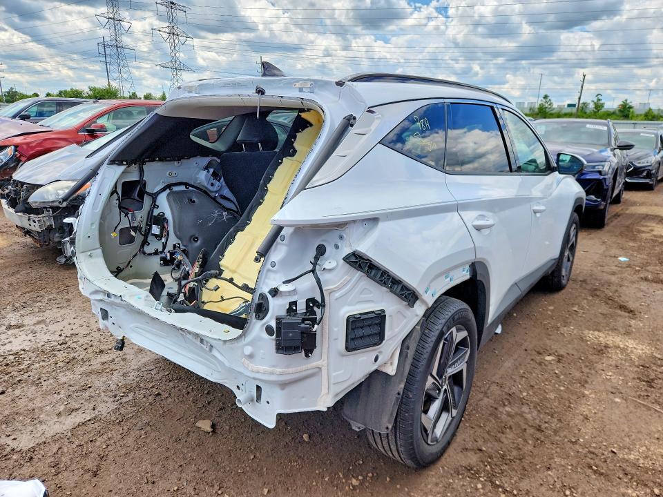 Photo 3 from auction – 2024 HYUNDAI TUCSON with VIN KM8JECD1XRU149284