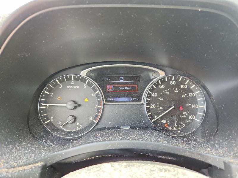 Photo 9 from auction – 2017 NISSAN PATHFINDER with VIN 5N1DR2MN1HC656903