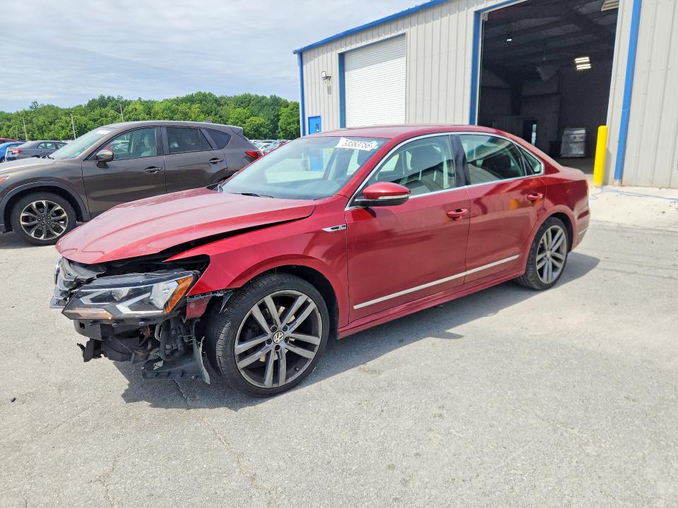 VOLKSWAGEN PASSAT 2017 with VIN 1VWDT7A31HC007329 - Photo from auction