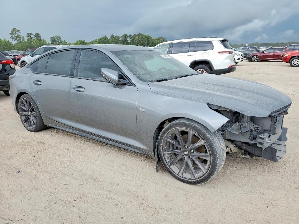 Photo 4 from auction – 2021 CADILLAC CT5 with VIN 1G6DP5RK9M0134044