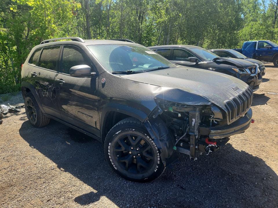 Photo 4 from auction – 2018 JEEP CHEROKEE with VIN 1C4PJMBXXJD592921