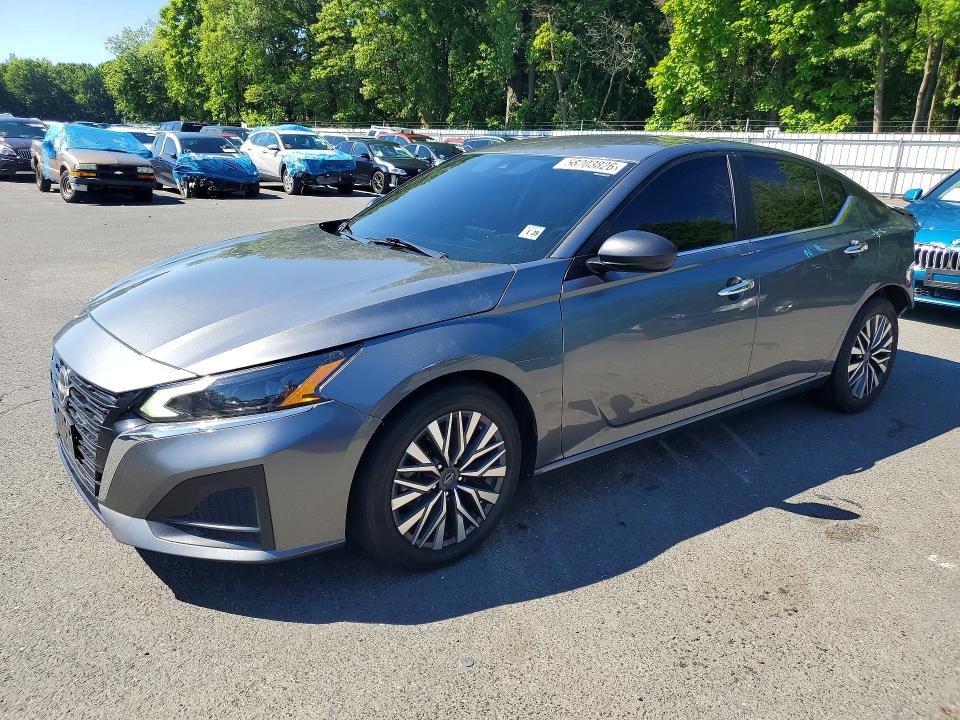 NISSAN ALTIMA 2024 with VIN 1N4BL4DV6RN322855 - Photo from auction