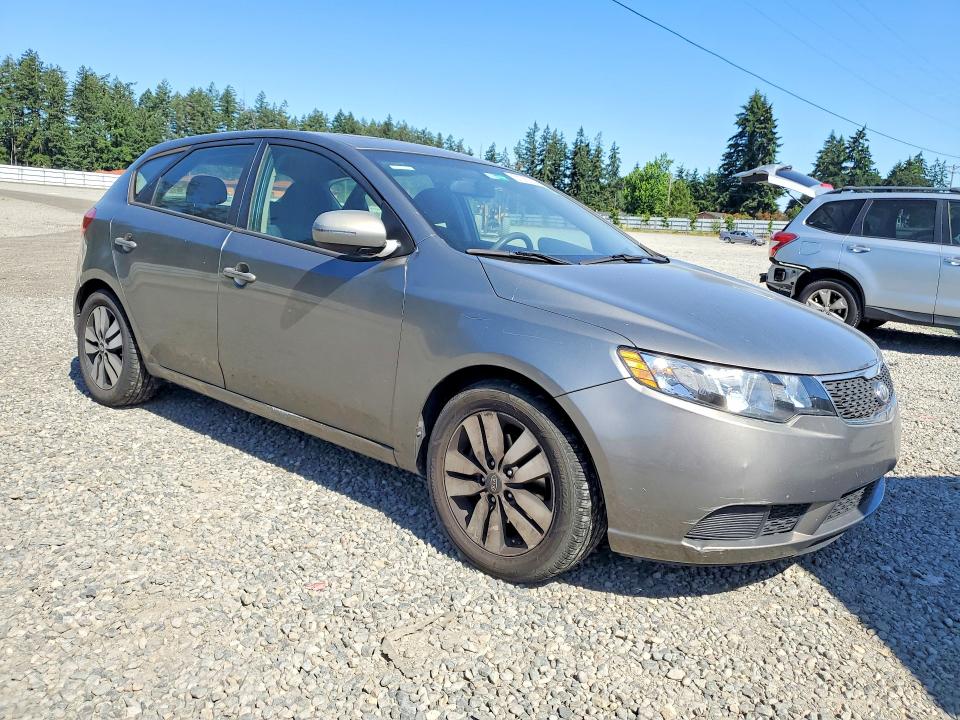 Фото 4 с аукциона – 2013 KIA FORTE с VIN KNAFU5A23D5656050