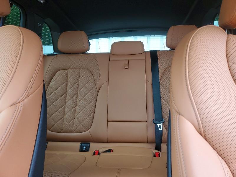 Photo 10 from auction – 2023 BMW X5 with VIN 5UXCR6C00P9S00401