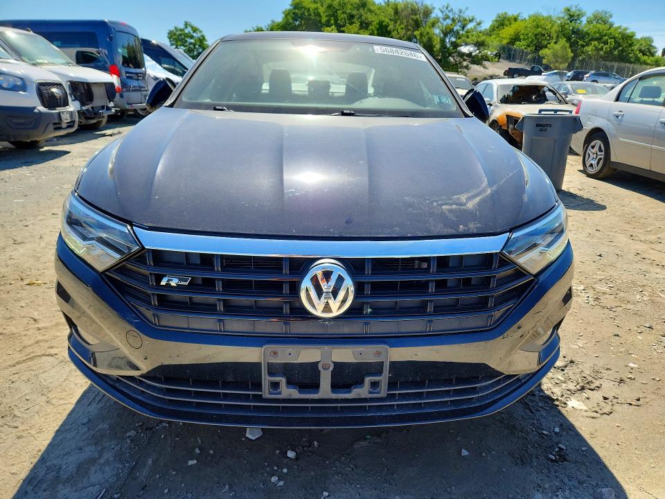 Photo 5 from auction – 2019 VOLKSWAGEN JETTA with VIN 3VWCB7BU7KM186245