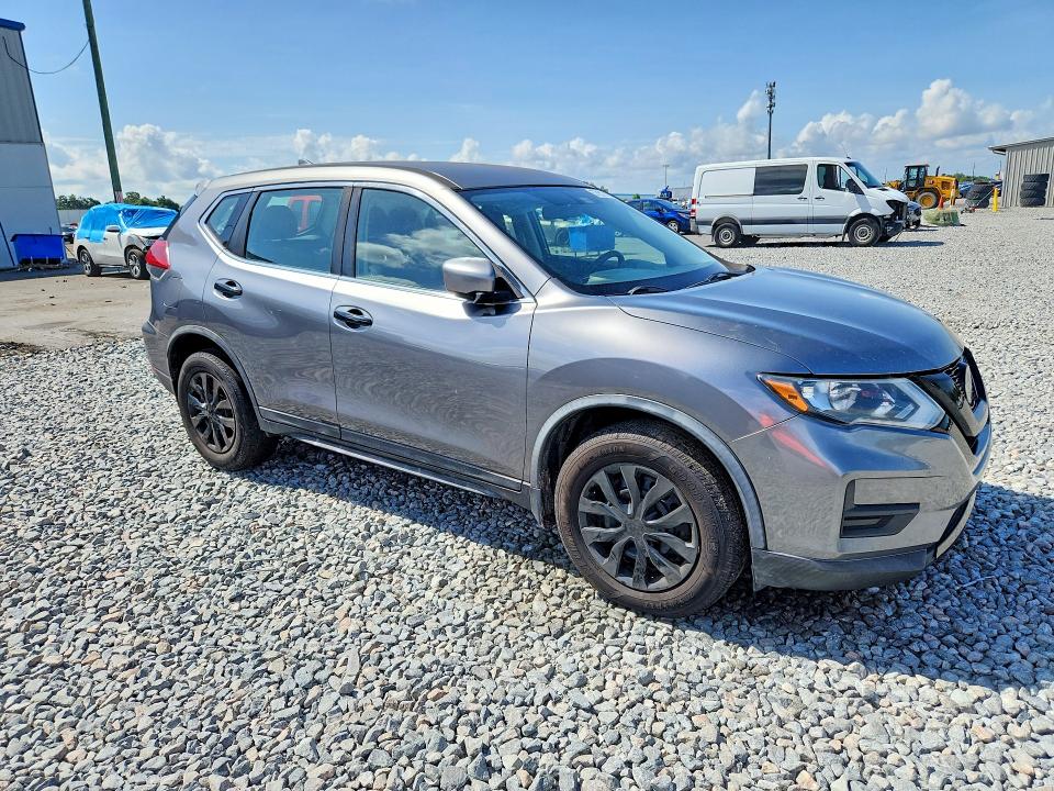 Photo 4 from auction – 2018 NISSAN ROGUE with VIN KNMAT2MT5JP582827
