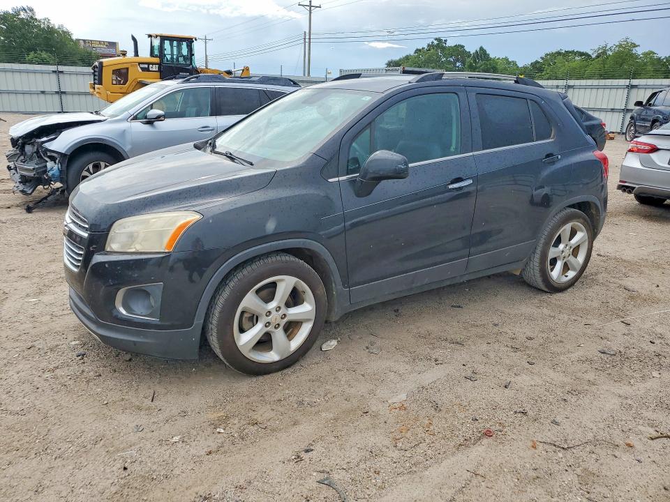 CHEVROLET TRAX 2015 with VIN KL7CJNSB0FB166423 - Photo from auction