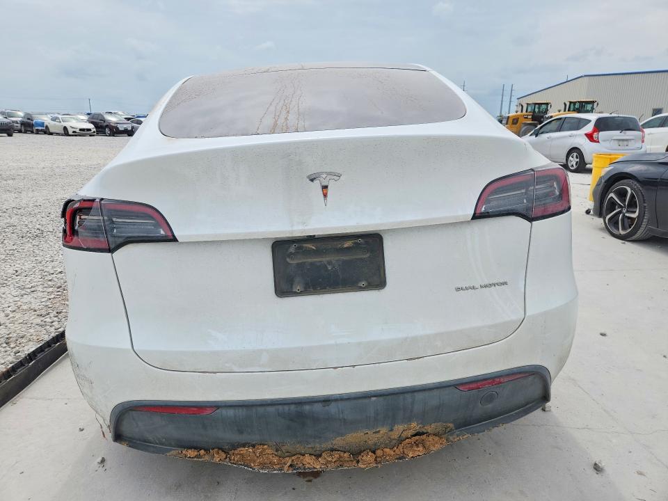 Zdjęcie 6 z aukcji – 2023 TESLA MODEL Y z VIN 7SAYGDEE8PA058914