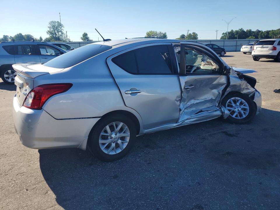 Photo 3 from auction – 2017 NISSAN VERSA with VIN 3N1CN7AP9HL865344
