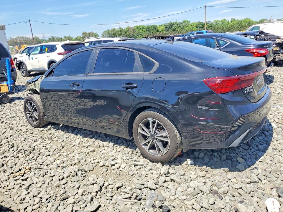 Photo 2 from auction – 2023 KIA FORTE with VIN 3KPF24AD3PE654733