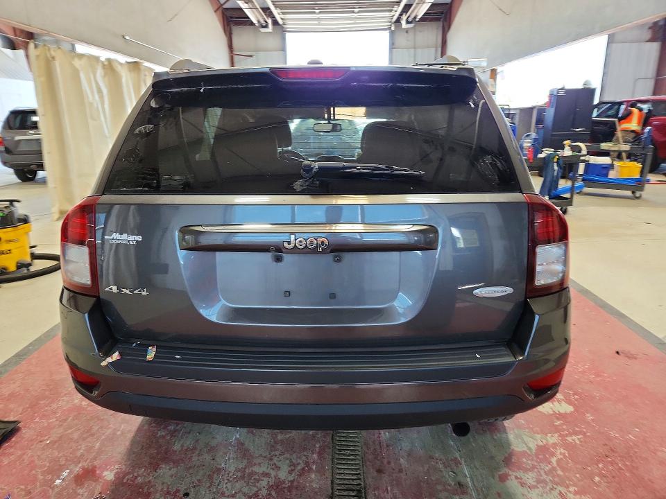 Photo 6 from auction – 2016 JEEP COMPASS with VIN 1C4NJDEB0GD558826