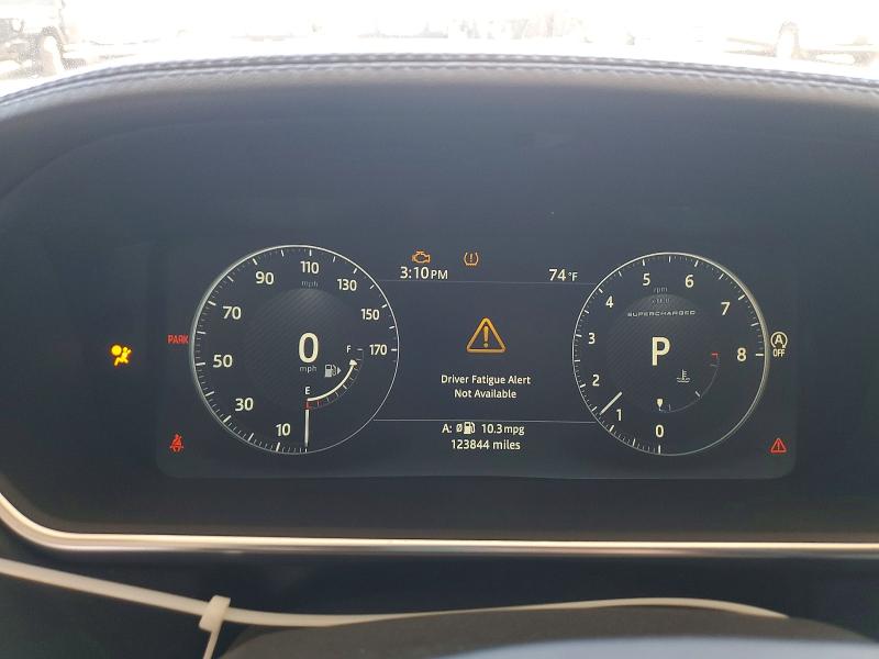 Photo 9 from auction – 2017 LAND ROVER RANGE ROVER with VIN SALGS2FE0HA361797